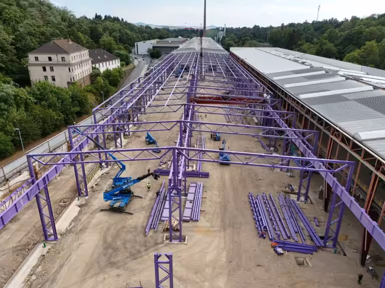 01 Hall 4 Warehouse Steelworks